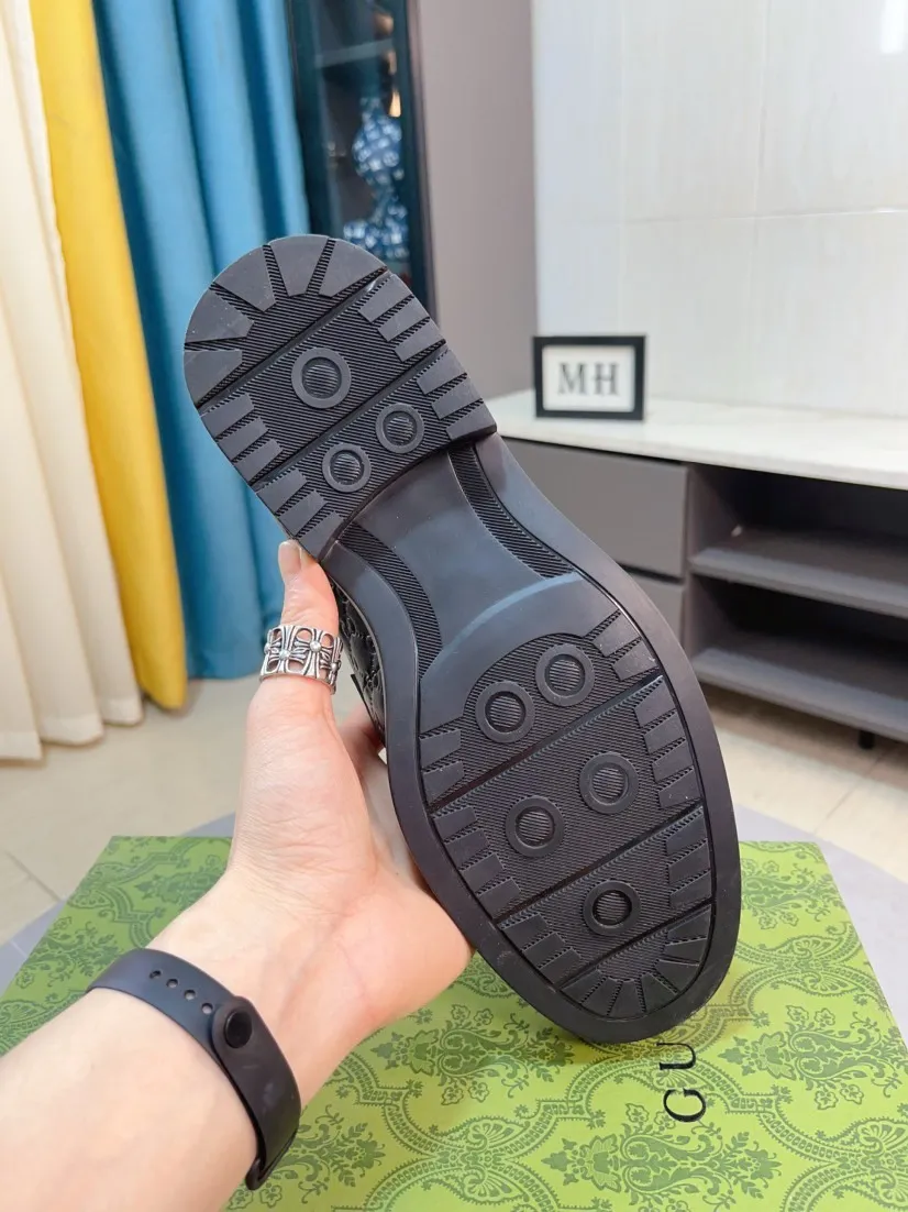 Men's shoes 💰500🌹🌹[GUCCI Gucci] A new style of formal men's leather shoes is coming ~ The original quality upper is made of Italian cowhide➕The leather is soft and delicate, comfortable and soft. The top layer of genuine leather, rubber wear-resistant outsole, the shoe shape is dignified and domineering, and the luxury charm is not concealed! The natural and free nouveau riche leads the trend. Code number: 38-44